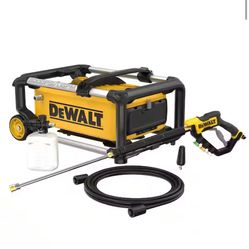 DEWALT 3000 PSI 1.1 GPM 15 Amp Cold Water Electric Pressure Washer with Internal Equipment Storage @dw-887
