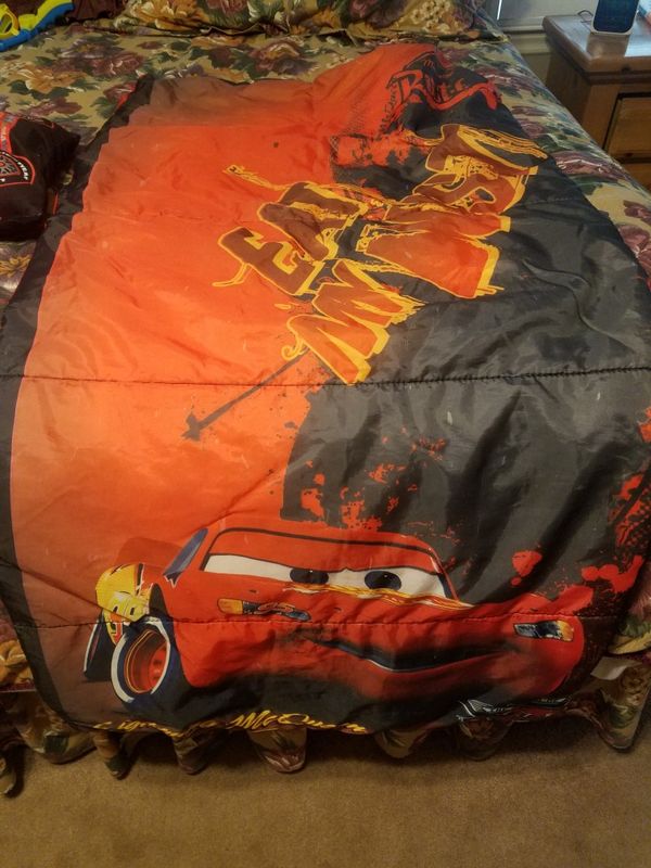 Lightning Mcqueen Sleeping Bag And 2 Plush Pillows For Lightning Mcqueen Sleeping Bag And 2 Plush Pillows For