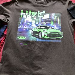T Shirts Size Medium $5 Each 
