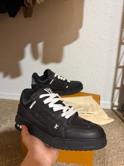 LV trainers Black/ white