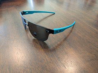 Oakley Prism Teal Blue Arms Dark Lens