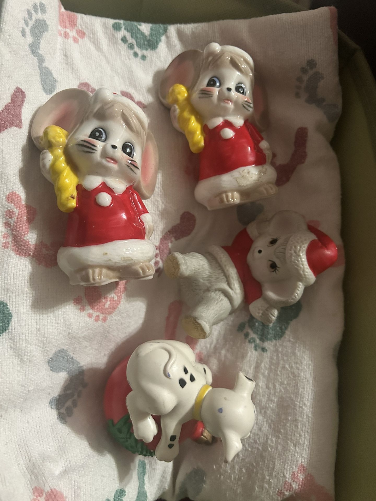 FOUR 4️⃣ PORCELAIN CHRISTMAS DECORATIONS