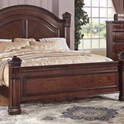 Solid wood king bedroom set