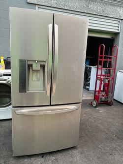 LG French Door Refrigerator 25 Cu. Ft. – Stainless Steel – Works Great