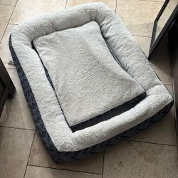 Dog Bed 