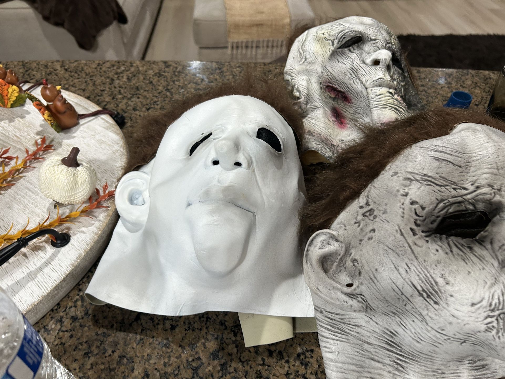 Halloween mask with lights