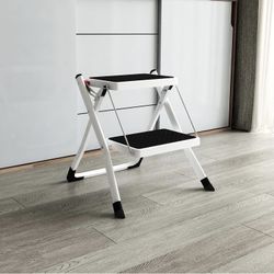 2 Step Stool Folding Step Ladder with Anti-Slip Base and Wide Pedal, Lightweight Sturdy 330 lbs Portable Step Stool for Kitchen Pantry Closet Office G