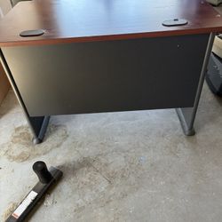 Work Desk 