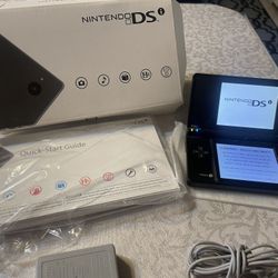 Nintendo DSI