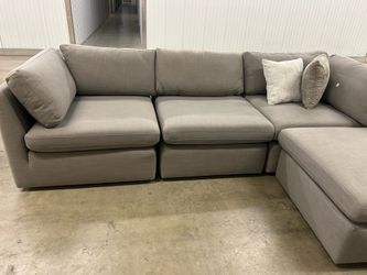 SAM’S CLUB MARK LYNDSEY MODULAR SECTIONAL