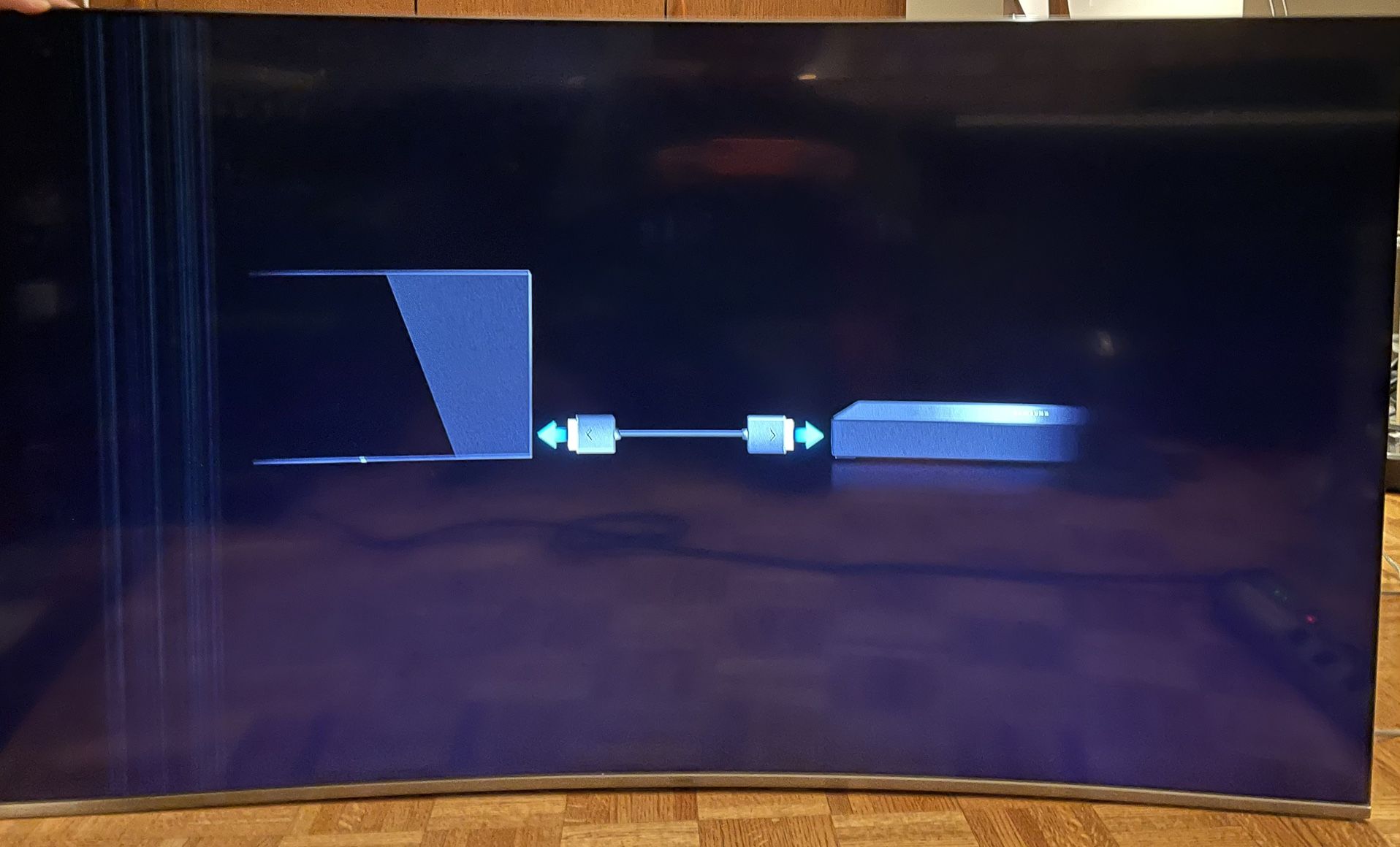 SAMSUNG 65" MU8500 Curved Smart 4K UHD TV