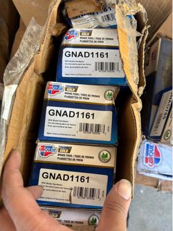 60 New Carquest & Wagner Truck Brake Pads - Wholesale Lot - Ram, Ford, Chevy, etc.