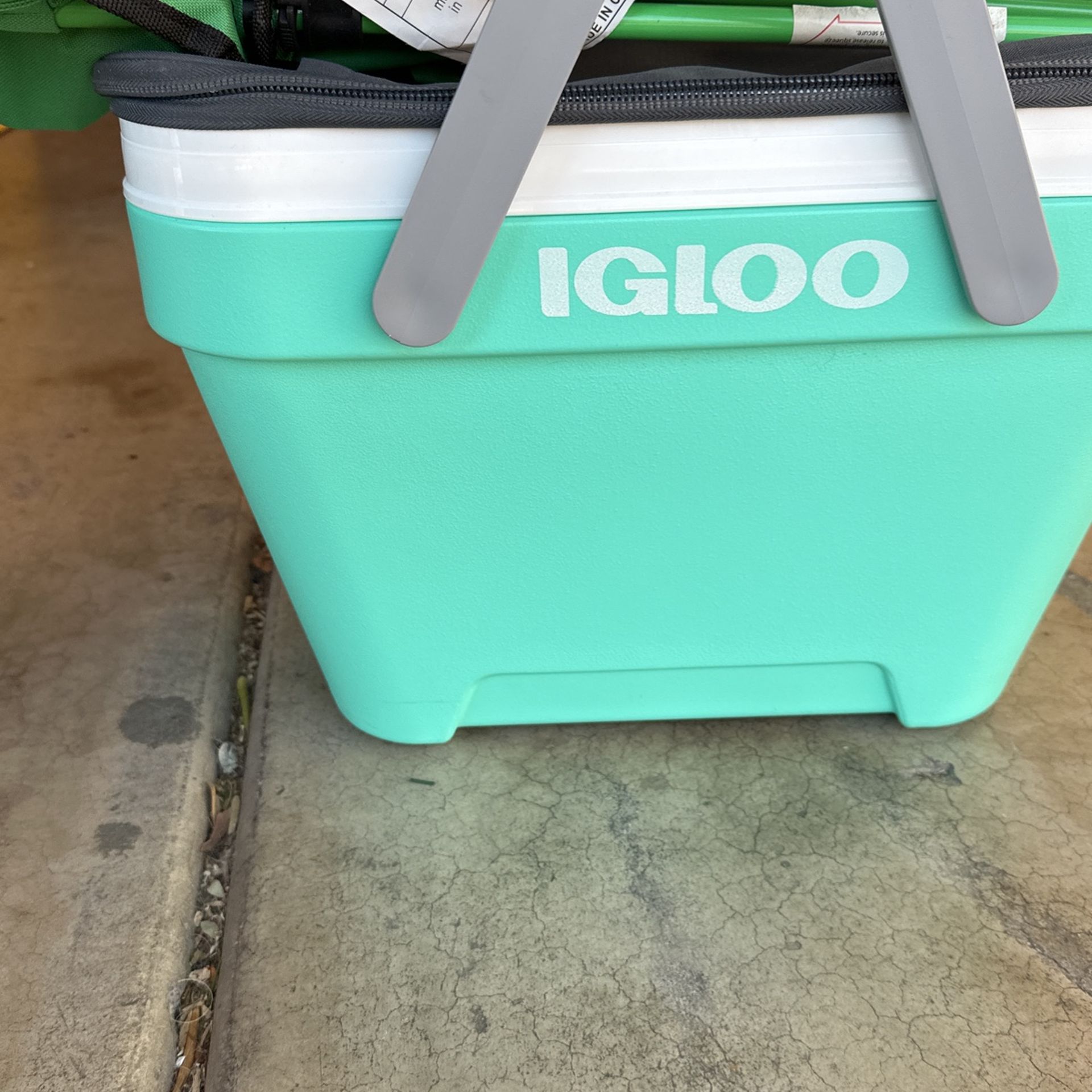 Igloo Ice Chest Basket