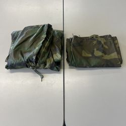 US Military USGI Wet Weather Parka and Trousers, Size Medium, Used
