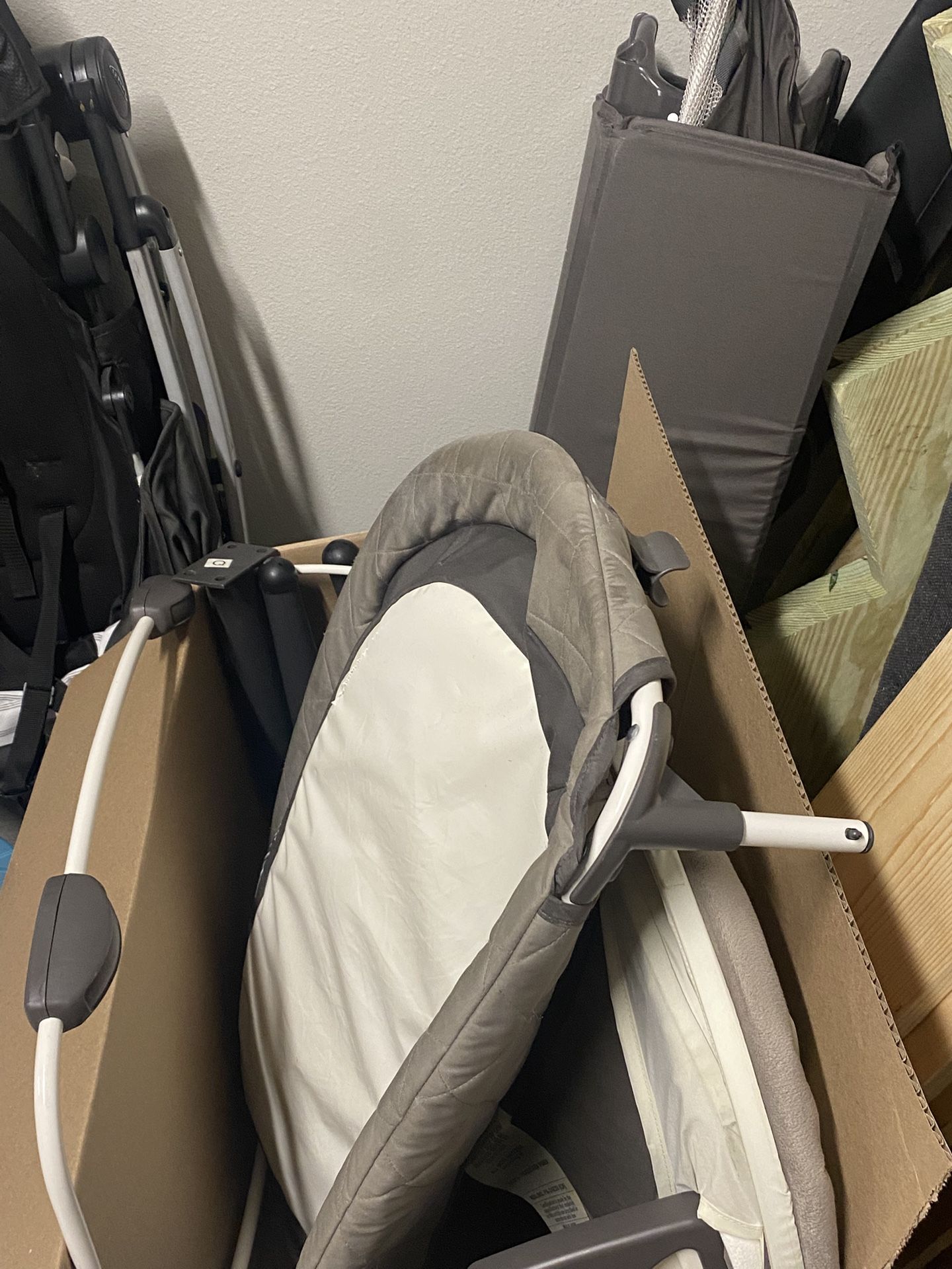 Pack N Play Graco Snuggle Suite Lx