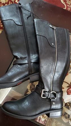 Guess boots women size 6