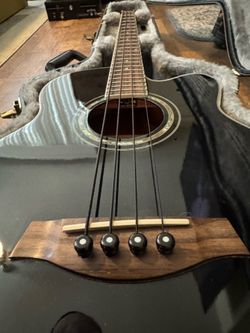 Ibanez acoustic electric bass guitar w/HSC
