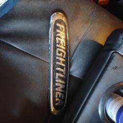 Emblem For A 18-wheeler