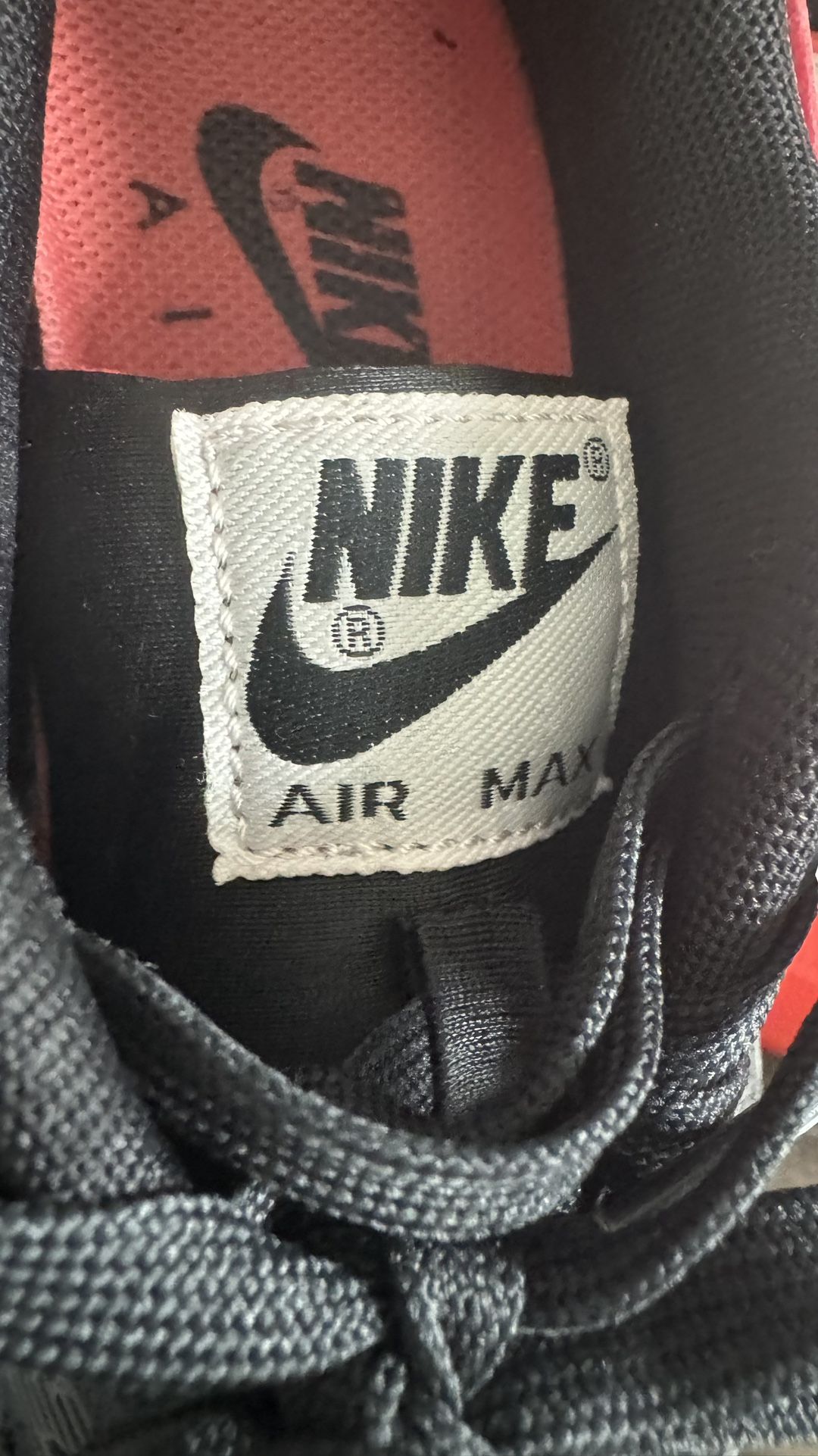 Women's Nike Air Max Dia Size Retail Value $120 Tax