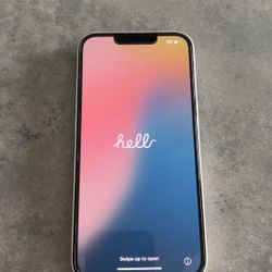 iPhone 13 