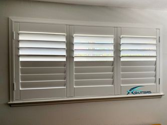 Interior Wood Shutters- Custom, Plantation, Professional Installation, Licensed Company, Window Treatments & Coverings, Persianas De Madera, Espanol