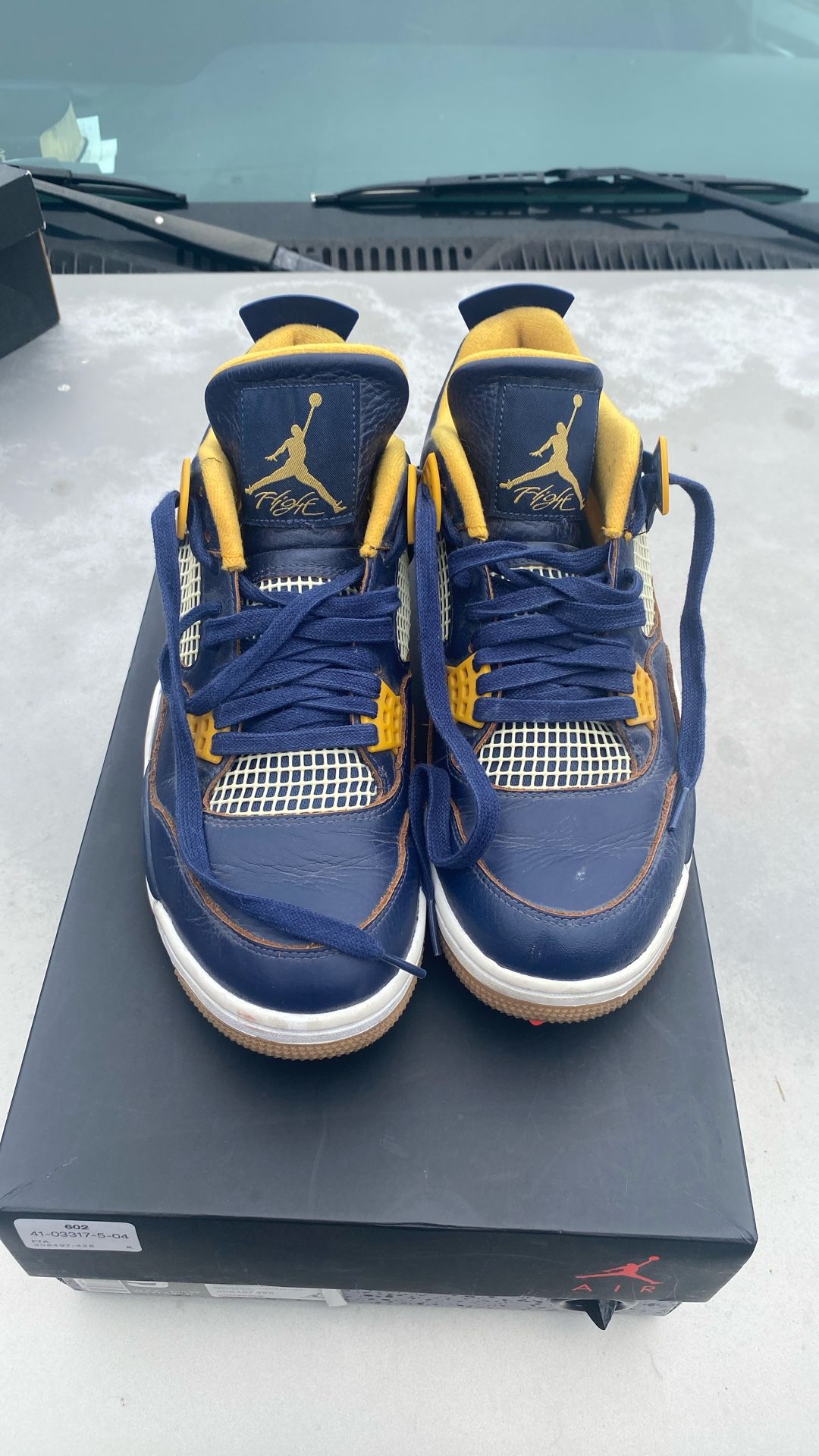 Air Jordan 4 Retro