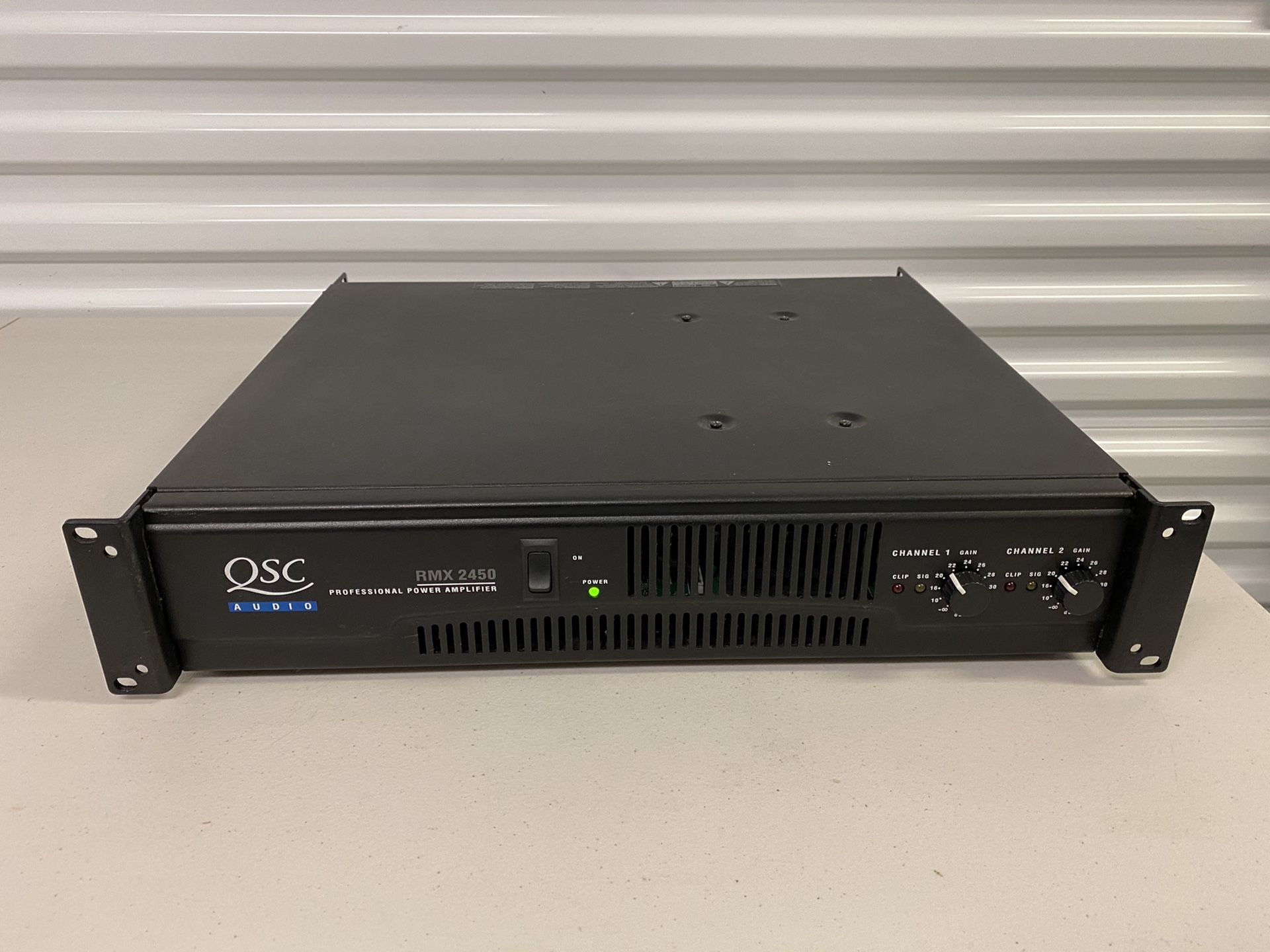 QSC RMX-2450 2 Channel Power Amplifier - 2400 Watts - Excellent