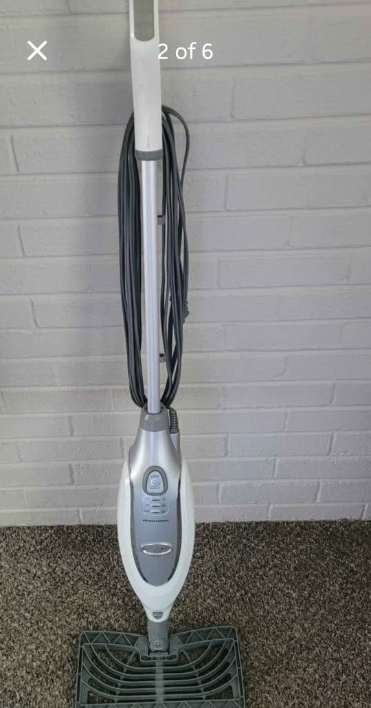 Shark Professional Steam Pocket Mop for Hardwood, Tile, Porcelain, Marble, Stone Floors Model S3601