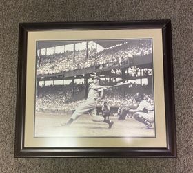 Joe DiMaggio (framed Picture) New York Yankees
