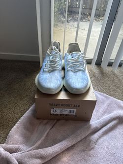 Yeezy Boost 350 V2 Monice