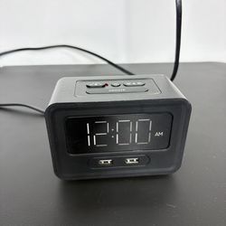 Nonstop Station E Alarm Clock with USB Charging – Available if you see the post. First come first served. Pickup today available.