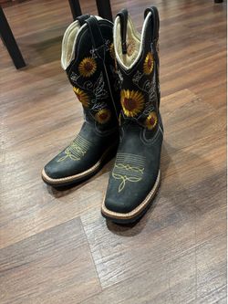 Women boots