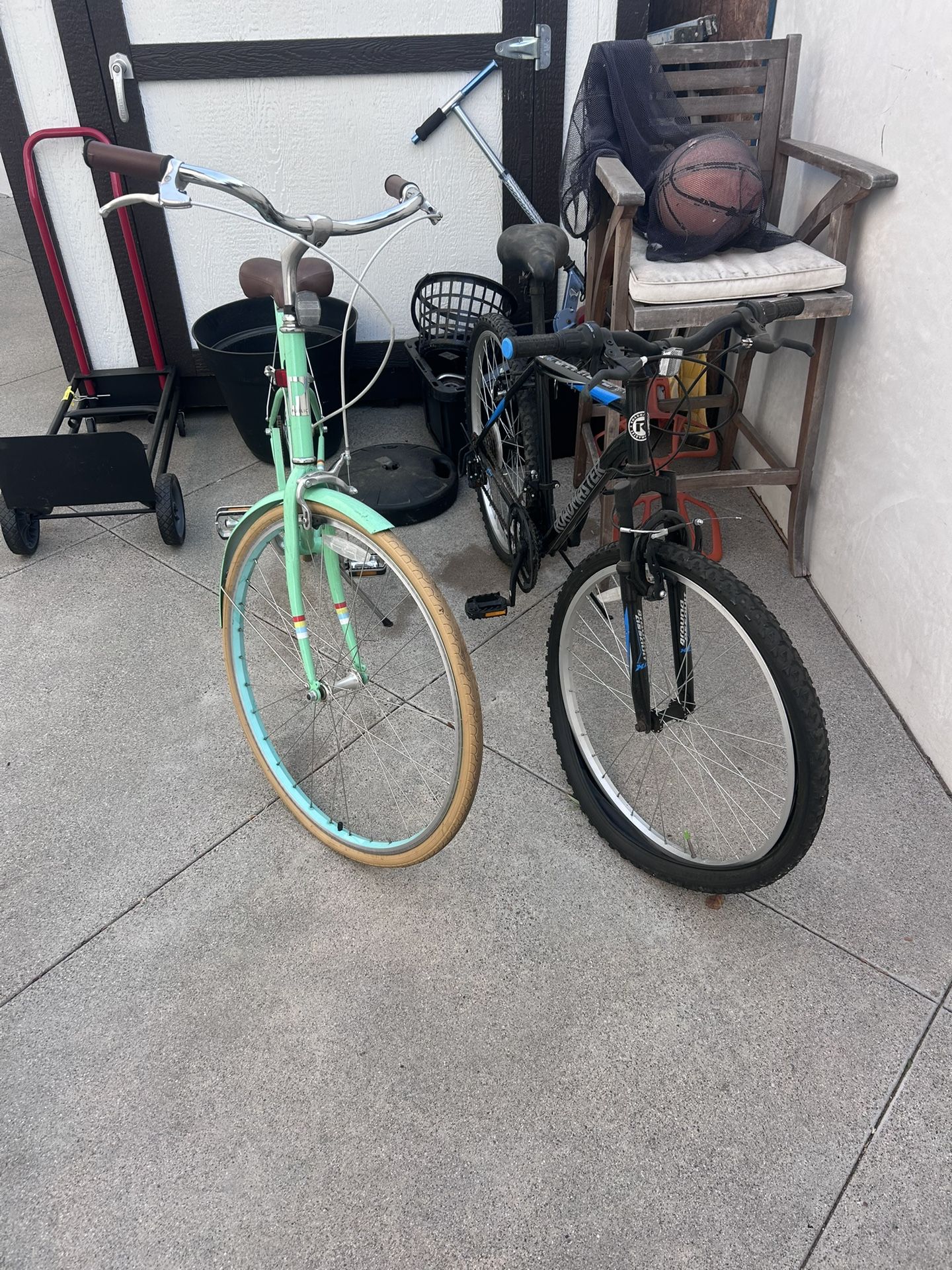 public and road master bikes