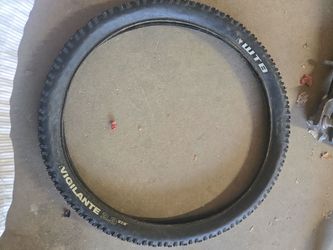 Bike tire