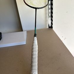 Yonex Astrox 88D, Badminton Racket