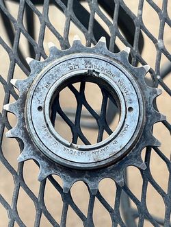 SHIMANO 333 vintage 18T Freewheel