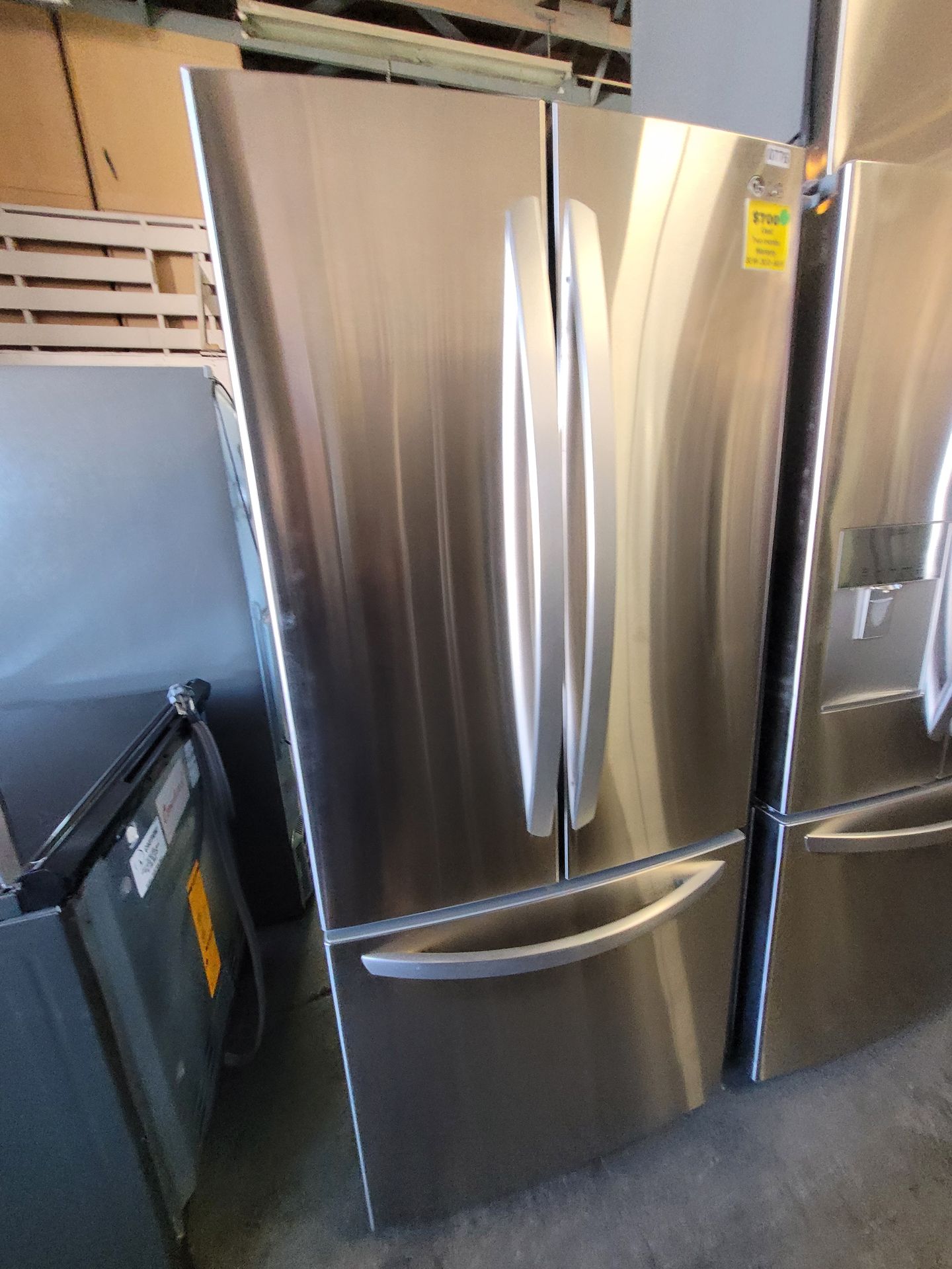 Refrigerator lg