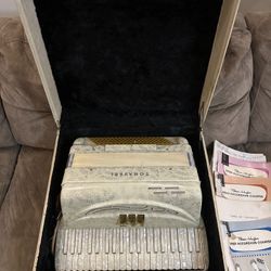 Grandmothers Tonaveri Accordion