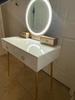 Vanity Make an Offer