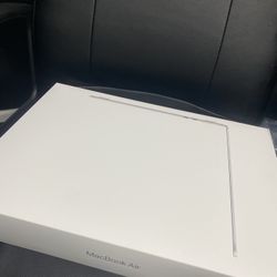 NEW Mac Book Air 2025 For Sale 1TB Storage