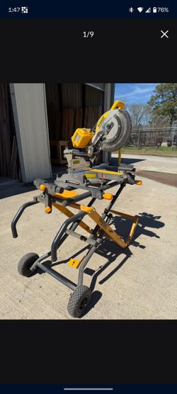 Dewalt DHS790 FlexVolt 120V Max 12” Double-Bevel Corded/Cordless Sliding Compound Miter Saw & Stand