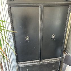 Armoire  $100