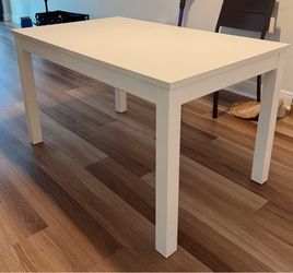 $50 IKEA Extendable Dining Table for 6