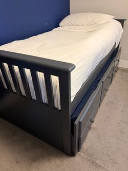 Twin Captain's Bed with Storage Drawers