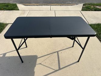 4ft foldable table