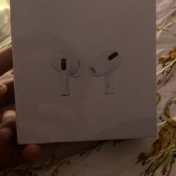Apple AirPods