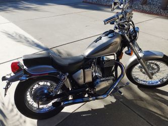 1996 Suzuki Savage LS650 silver metallic