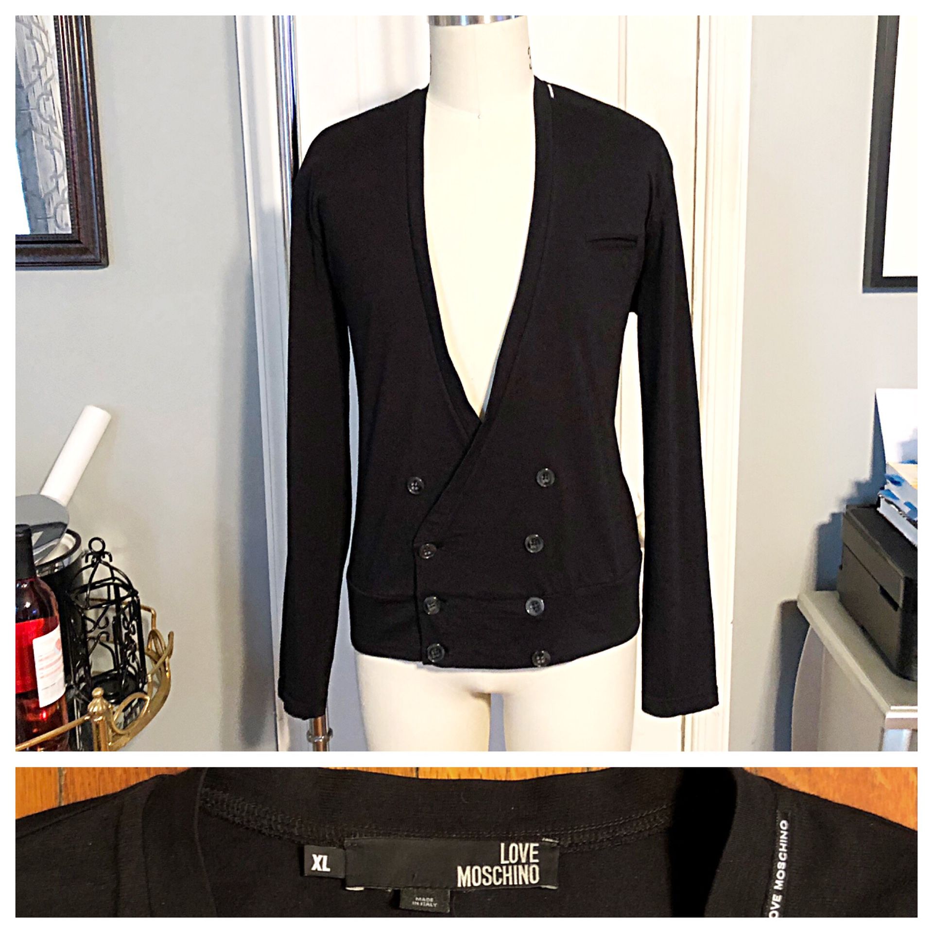 Mens Moschino cardigan paid $520 size XL excellent condition. 100% authentic made in Italy fabric as wool.