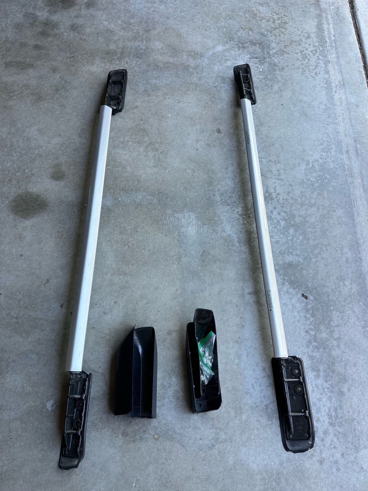 Toyota 4Runner 2010-2024 OEM Roof Rack Bars