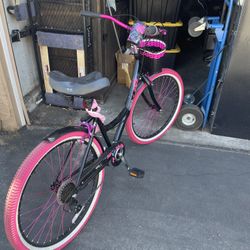 Women’s Beach Cruiser Bike